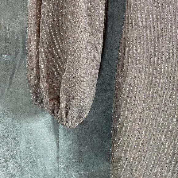 AQUA FORMAL Women's Blush Twist-Front Metallic V-Neck Long-Sleeve Gown SZ 2 - Picture 9 of 13